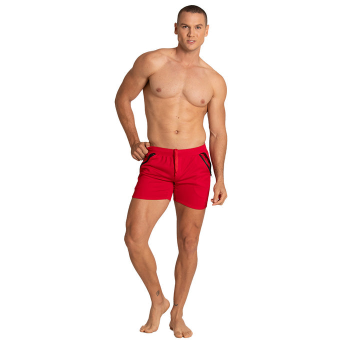 Training Red Short en modelo de Gigo Underwear