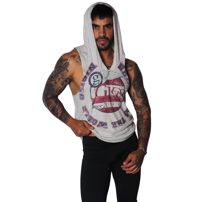Wings Hoody Tshirt en modelo de Gigo Underwear