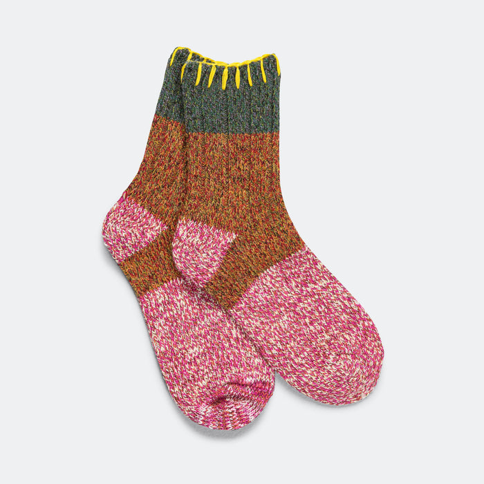 56Yarns Wool Grandrelle GOGH HOBO Stitch Socks - Pink