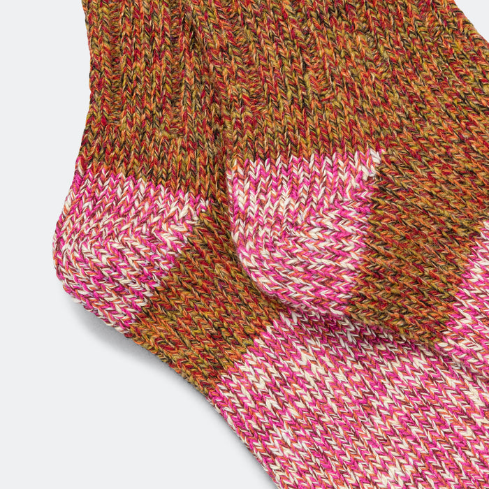 56Yarns Wool Grandrelle GOGH HOBO Stitch Socks - Pink