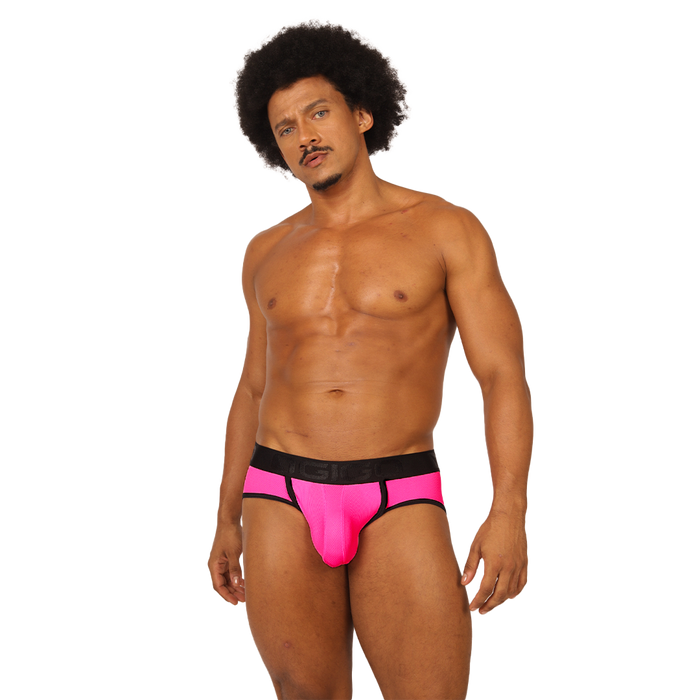 Cool Fuchsia Jock Thong vista posterior de Gigo Underwear