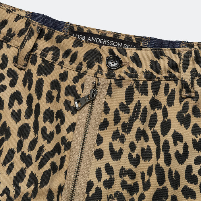 Depot Leopard Cargo Shorts - Beige