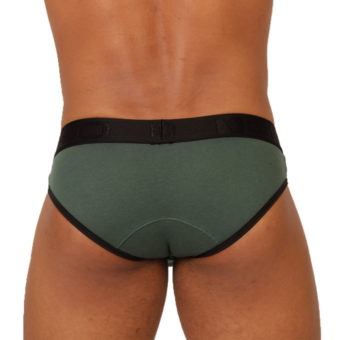 Garoto Green Brief vista posterior de Gigo Underwear