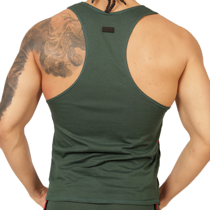 Garoto Green Tank vista frontal de Gigo Underwear