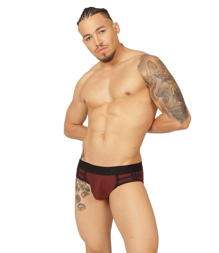 Mix Wine Brief en modelo de Gigo Underwear