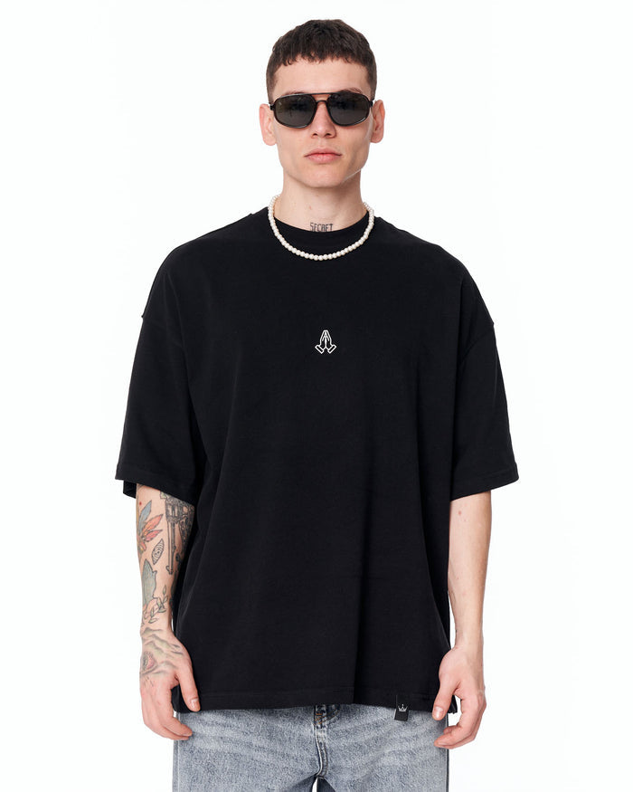 Namaste Streetwear Oversized Black T-Shirt with clean black cotton design