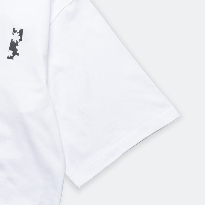 Pop Fields Logo T-Shirt - LilyWhite
