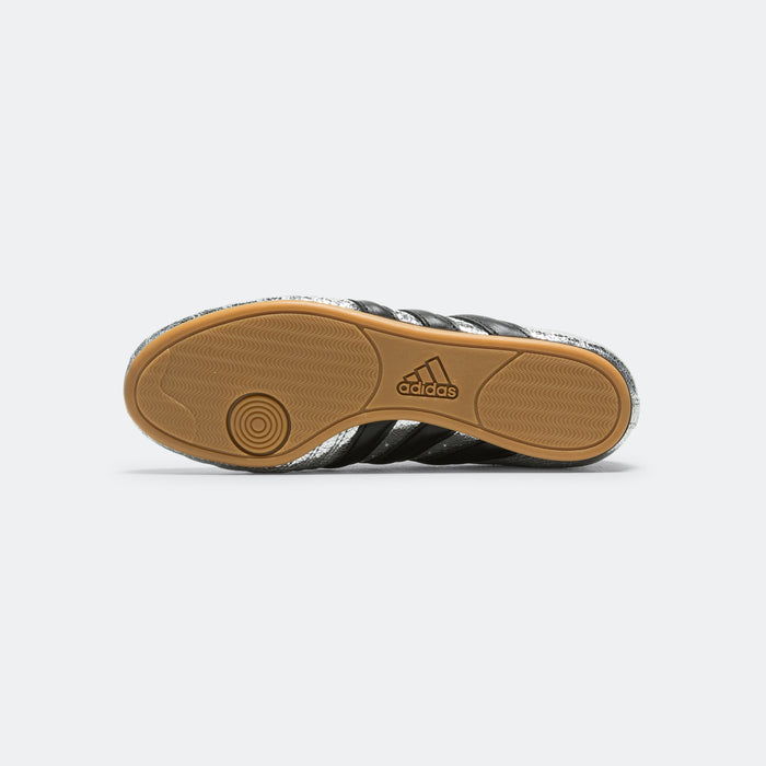 Womens Taekwondo - Silver Metallic/Core Black-Gum