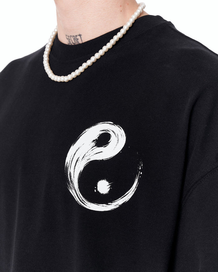 Yin Yang Brush Graphic Oversized Black T-Shirt with bold brushstroke artwork