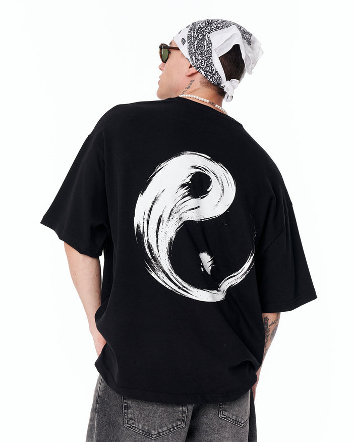 Yin Yang Brush Graphic Oversized Black T-Shirt with abstract Yin Yang design